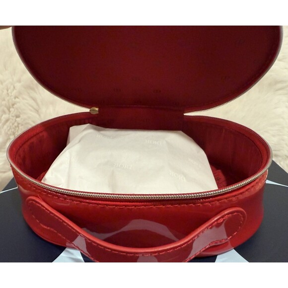 Gorgeous Dior Luxury Cosmetic Vanity Bag with NEW Deluxe Mini Lipstick shade 999 - Picture 3 of 7